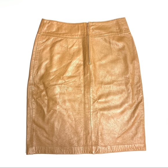 Genuine leather skirt with slit - Picture 3 of 7